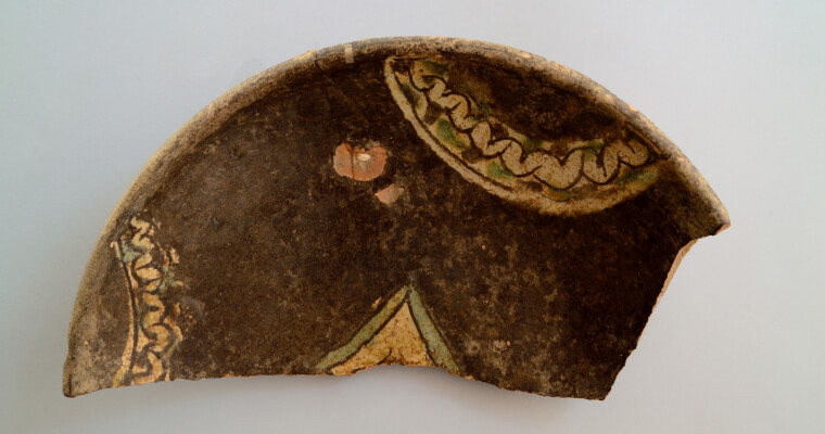 Archaeological broken fragment